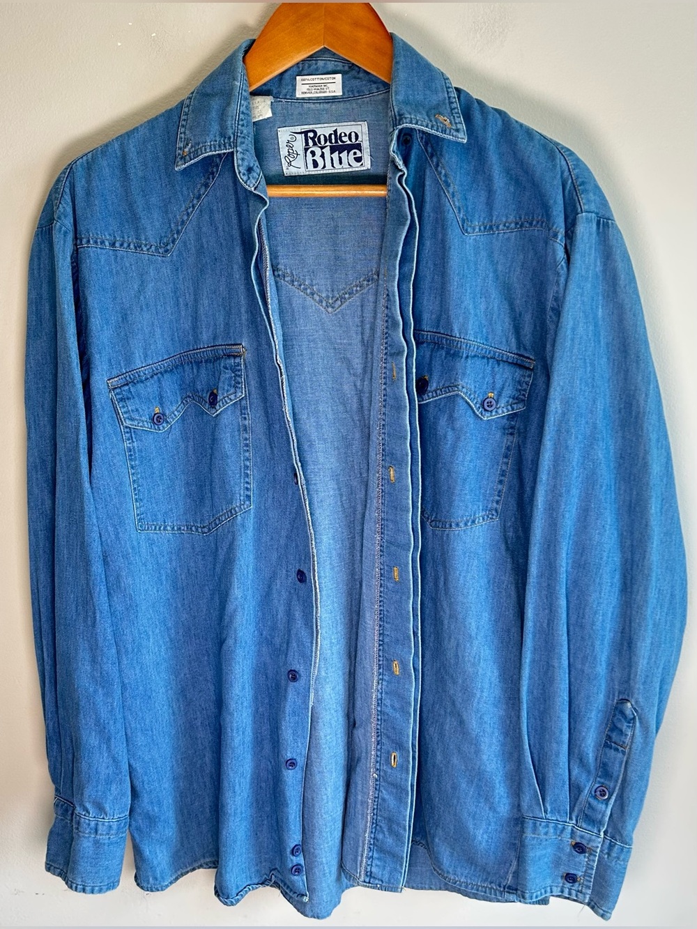 Vintage Roper Rodeo Blue Denim Shirt Mens M Pink Zig Zag Embroidered Western USA